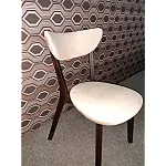 Scaun Elegance Beige - Structura Lemn, Șezut Și Spătar Din Catifea De Înaltă Calitate, 650G/ Mp , Rezistent La Apă - Studiocasa.ro