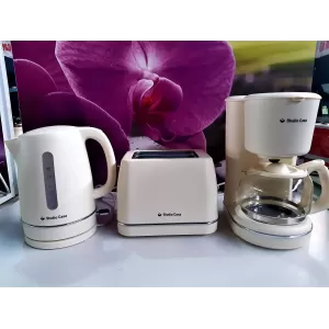 Pachet filtru de cafea , prajitor de paine si cana electrica Studio Casa, Duchess Ivory, 870 W, 1.25 l, Carafa sticla Pachet filtru de cafea , prajitor de paine si cana electrica Studio Casa, Duchess Ivory, 870 W, 1.25 l, Carafa sticla