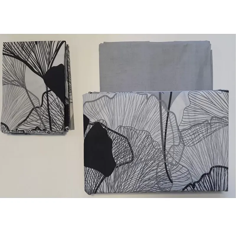 Lenjerie pat dublu Ginkgo Studio Casa, Polycotton, Cearceaf pilota 180 x 200 cm, Cearceaf pat 200 x 220 cm, 2 fete de perna 50 x 70 cm, Gri / Negru - Studiocasa.ro