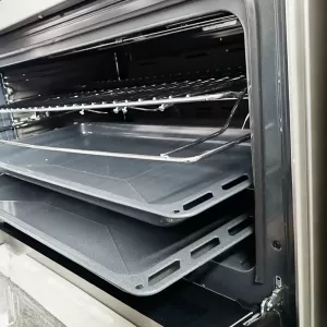 Aragaz gaz  90 cm Nando Graphite Grey Studio Casa, 5 zone de gatit, Gaz, Wok, Cuptor gaz,  Rotisor, Timer digital, Grill electric, Gratar fonta,  Aprindere electrica, Clasa energetica A, Gri Aragaz gaz  90 cm Nando Graphite Grey Studio Casa, 5 zone de gatit, Gaz, Wok, Cuptor gaz,  Rotisor, Timer digital, Grill electric, Gratar fonta,  Aprindere electrica, Clasa energetica A, Gri