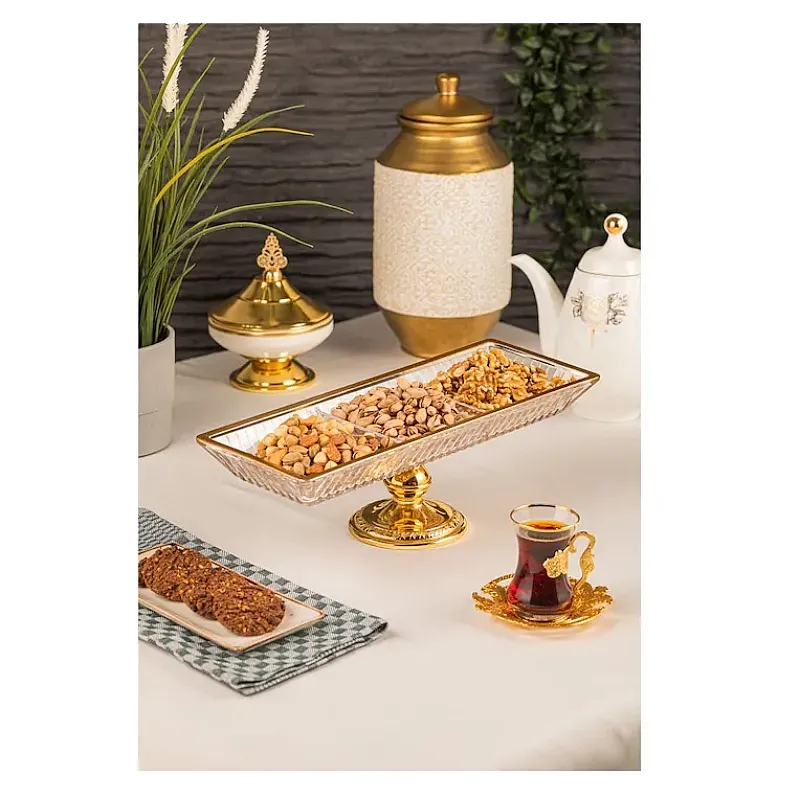 Platou dreptunghiular din sticla cu 3 compartimente Deco Art, Dimensiuni 40 x 15 cm, Finisaje aurii - Studiocasa.ro