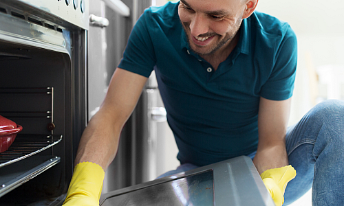 Cuptor Electric: Autocurățare Catalitică versus Pirolitică - Ce trebuie să știi