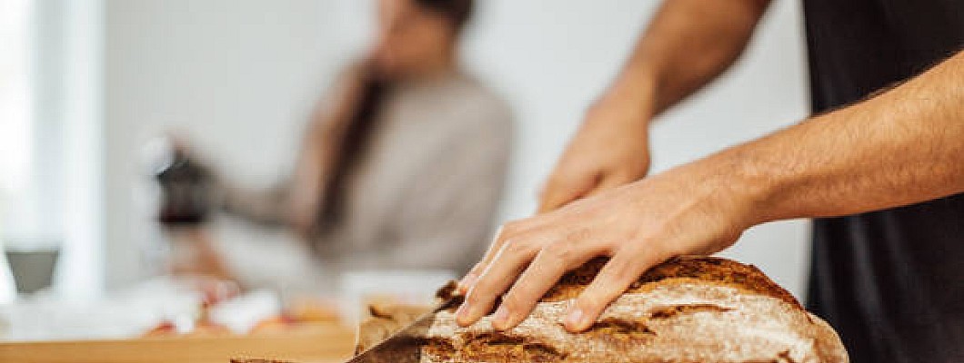 Mașină de făcut pâine - un mod simplu și ușor de a face pâine de casă