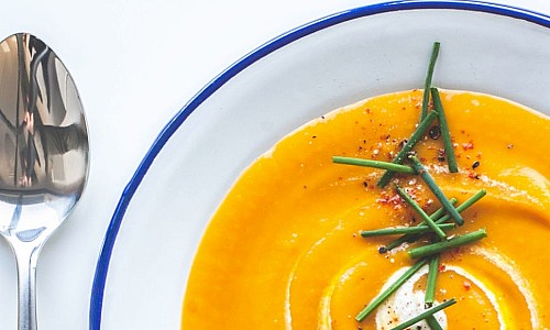 Cum alegem un blender pentru supă cremă?