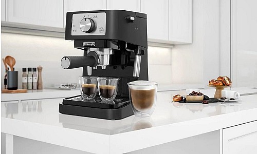 Cel mai bun aparat de cafea cu steamer sau sistem de spumare a laptelui