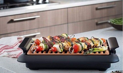 Cel mai bun grătar electric - Criterii de alegere + TOP avantaje ale utilizării acestuia pentru prepararea cărnii